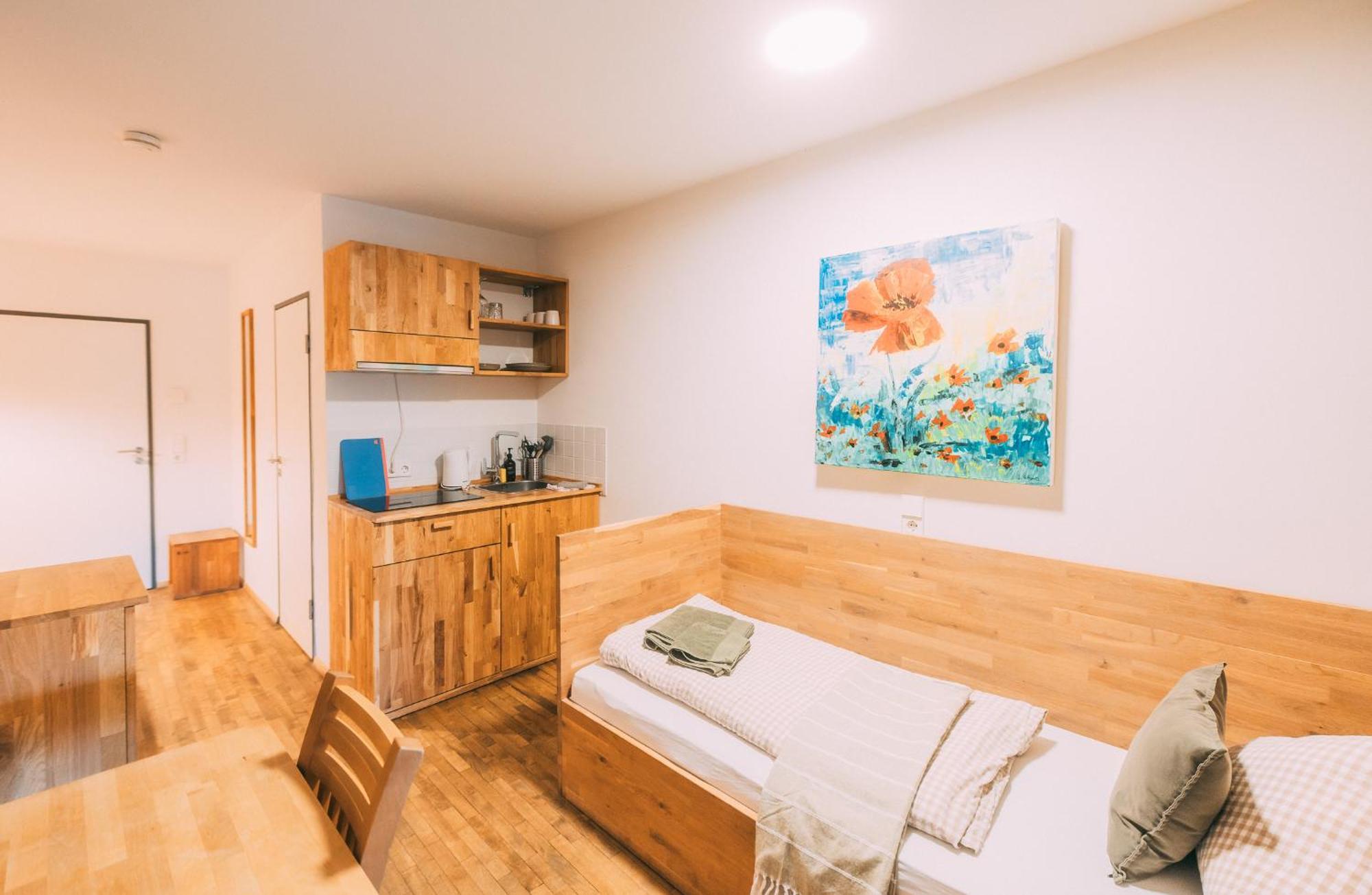 Gut Huegle Jugendzimmer Равенсбург Стая снимка