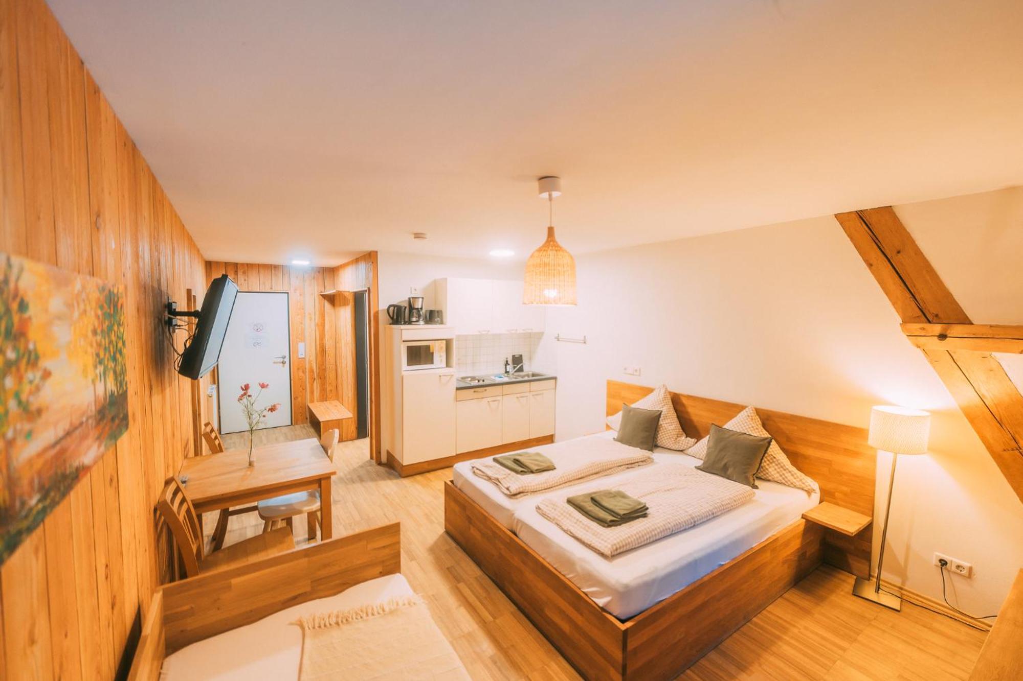 Gut Huegle Jugendzimmer Равенсбург Стая снимка