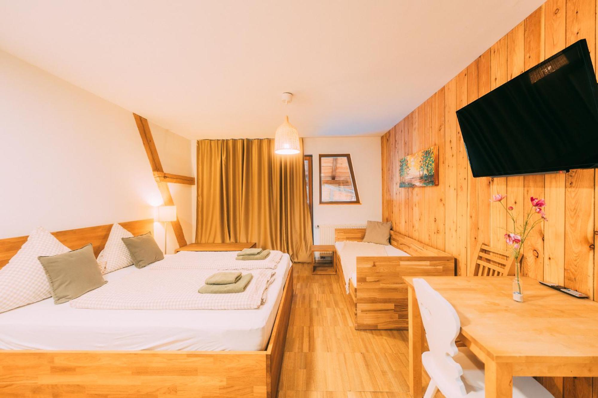 Gut Huegle Jugendzimmer Равенсбург Стая снимка